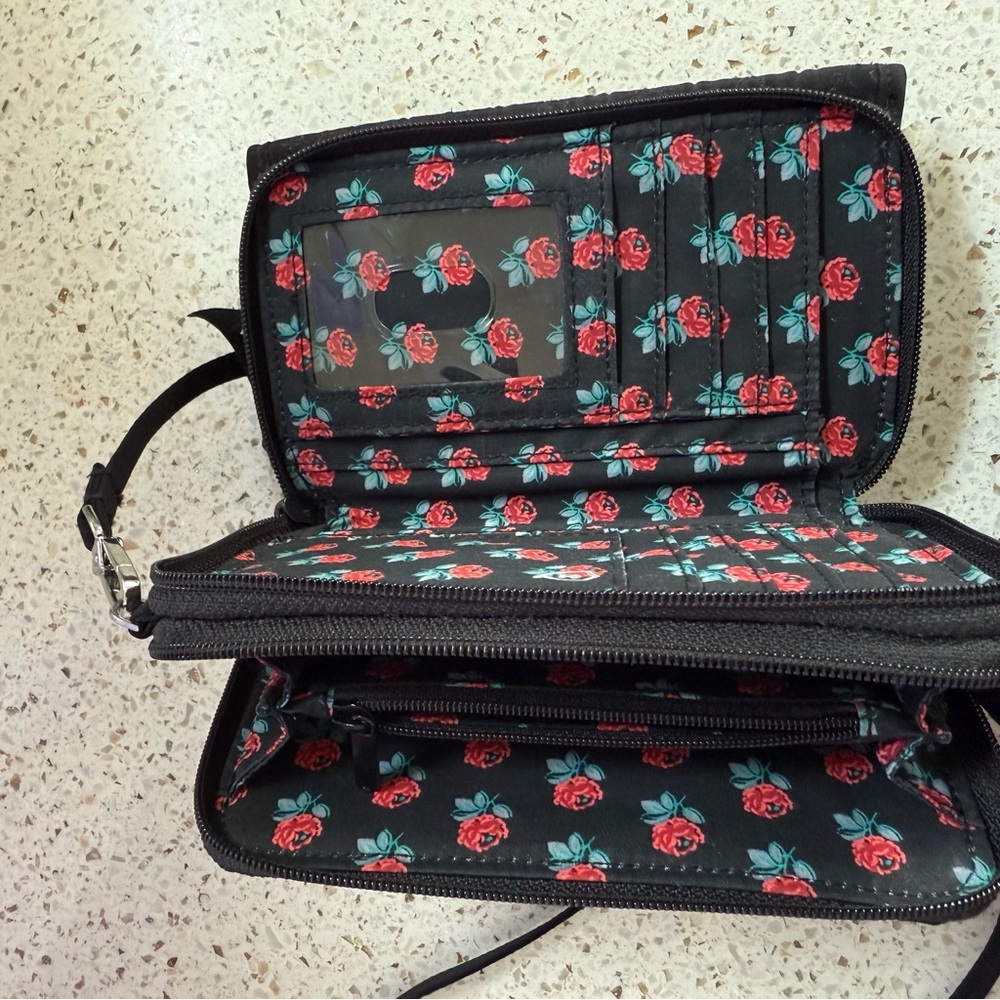 Vera Bradley Black Quilted Crossbody Bag - Picture 8 of 8